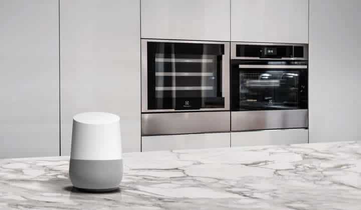 Potrai parlare con il nuovo forno Electrolux grazie a Google Assistant | IFA 2018