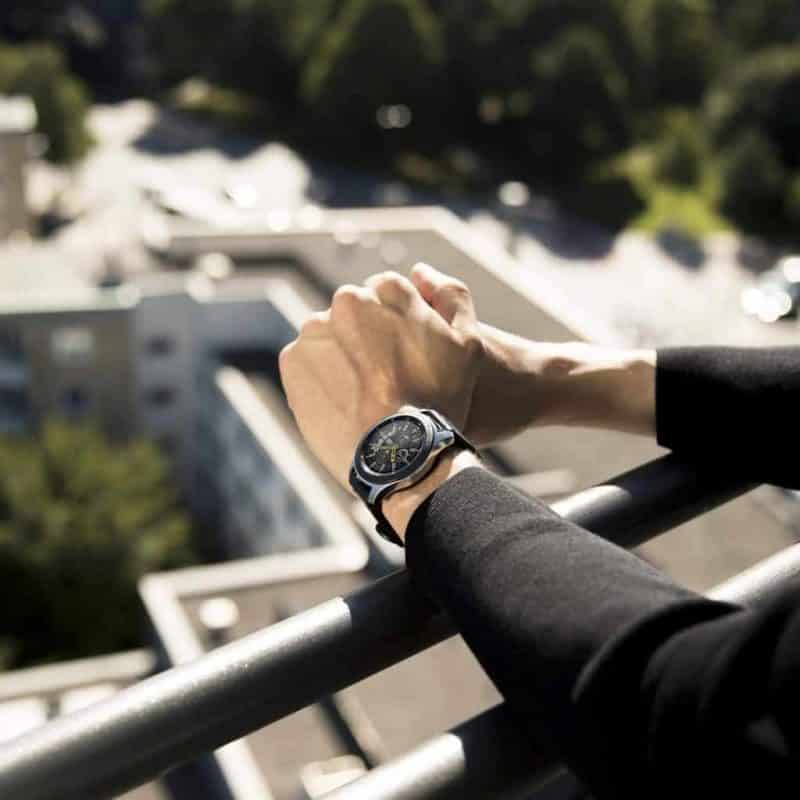 Samsung Galaxy Watch è uno dei migliori smartwatch 2019 di fascia media