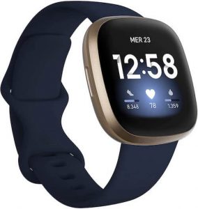 recensione fitbit versa 3